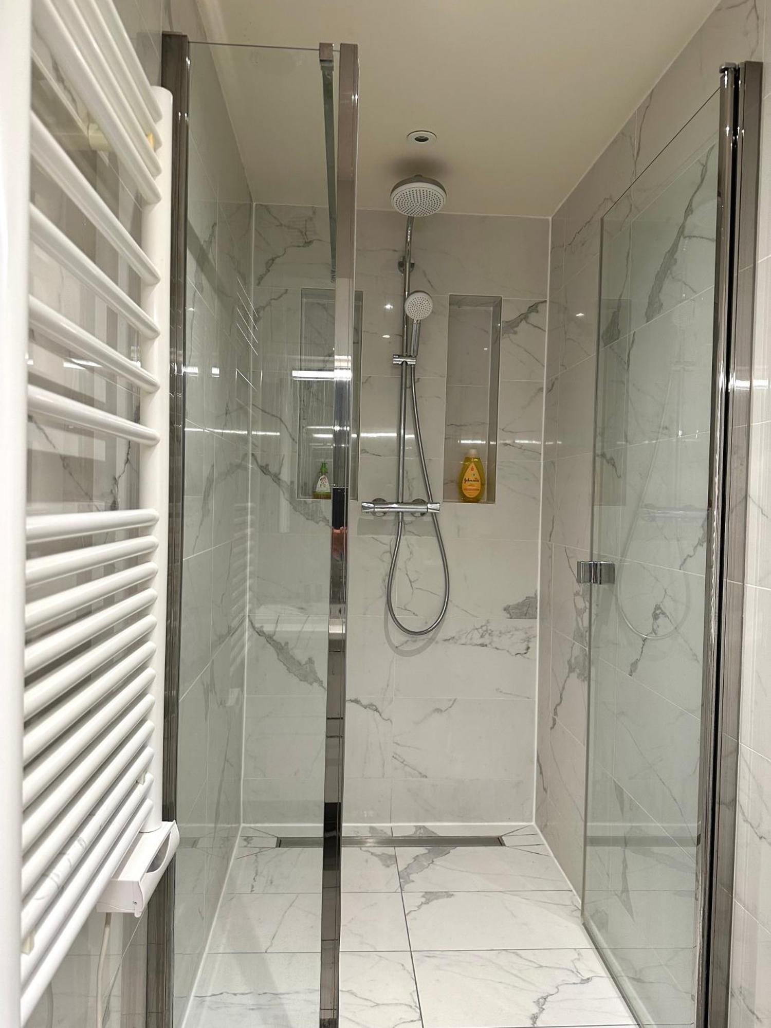 Super Appartement Refait A Neuf Beaucoup De Charme Boulogne-Billancourt Exterior foto